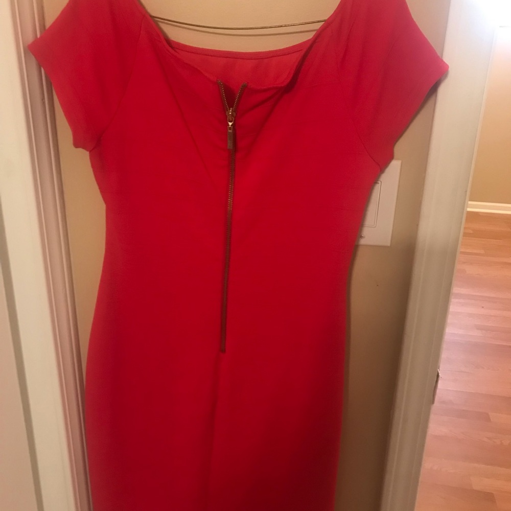 Dress - Picture 2 of 2